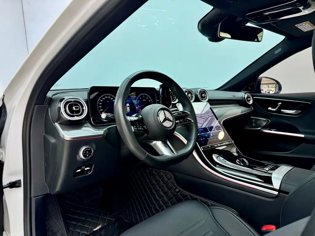 Mercedes-Benz C-Class 2023
