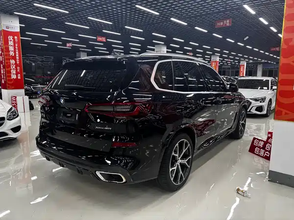 BMW X5 2019