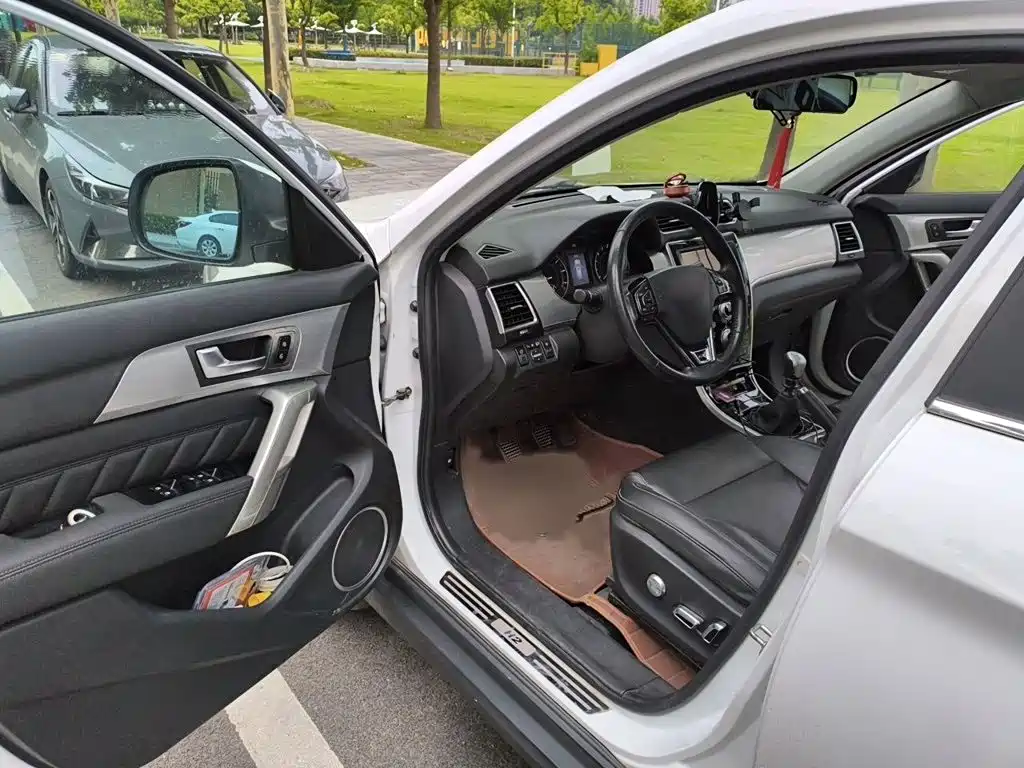 Haval H2 2015 — фото 14