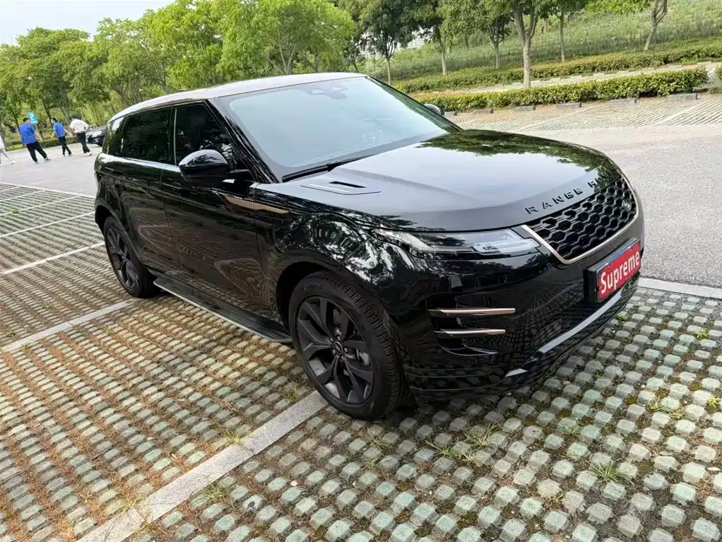 Land Rover Range Rover Evoque 2023 — фото 6