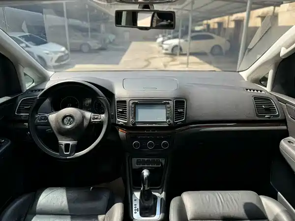 Volkswagen Sharan 2013