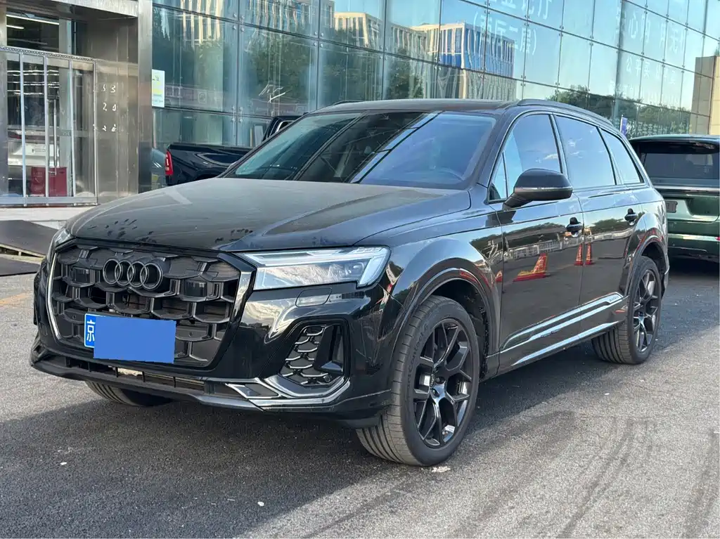 Audi Q7 2024