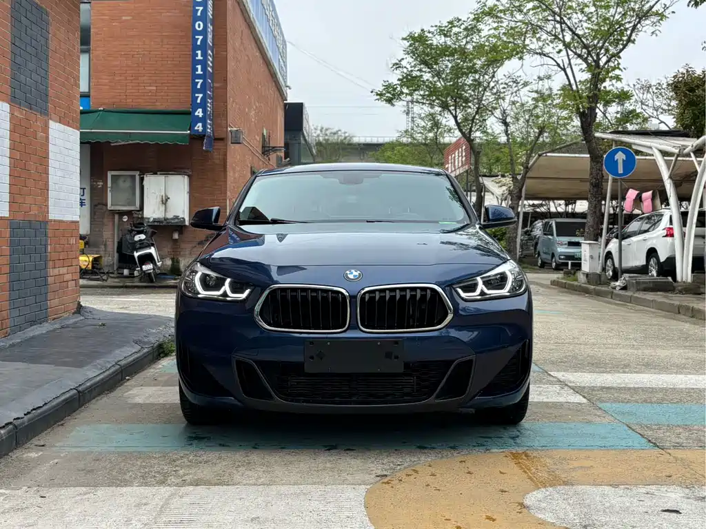 BMW X2 2022 — фото 2