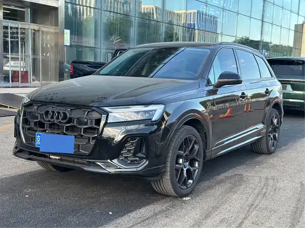 Audi Q7 2024
