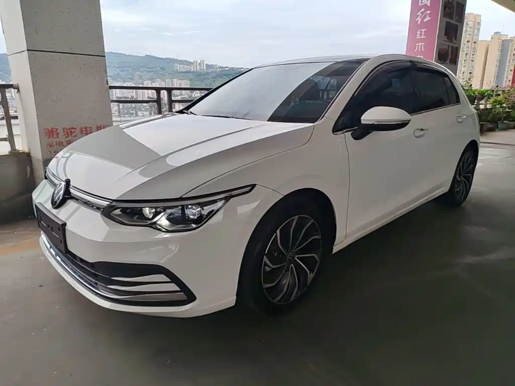 Volkswagen Golf 2022