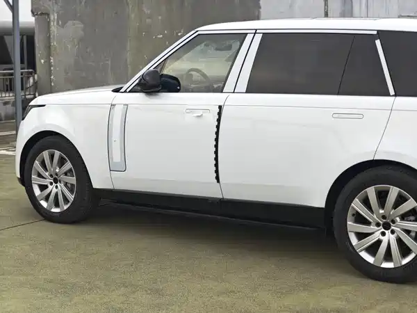 Land Rover Range Rover 2026