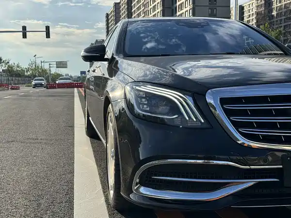Mercedes-Benz Maybach S-Class 2018