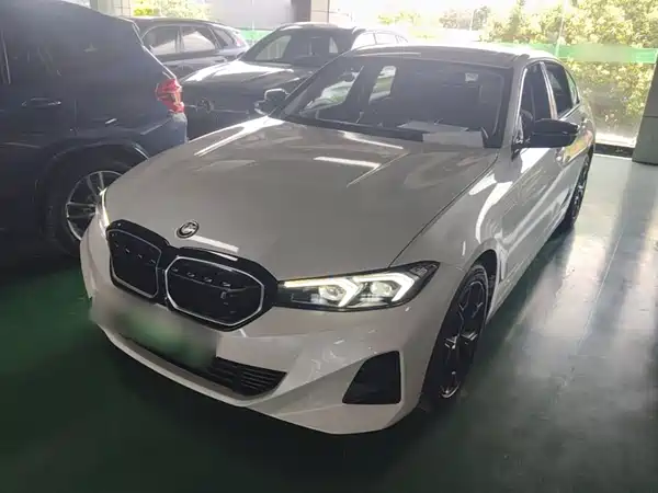 BMW i3 2023