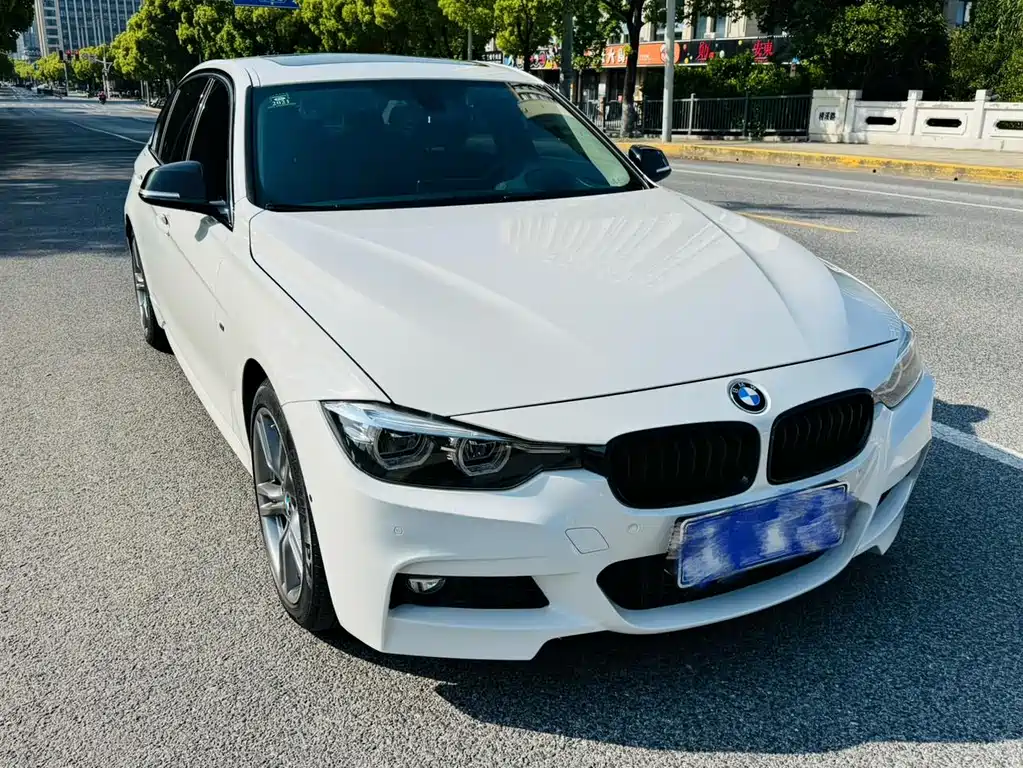 BMW 3 Series 2019 — фото 3