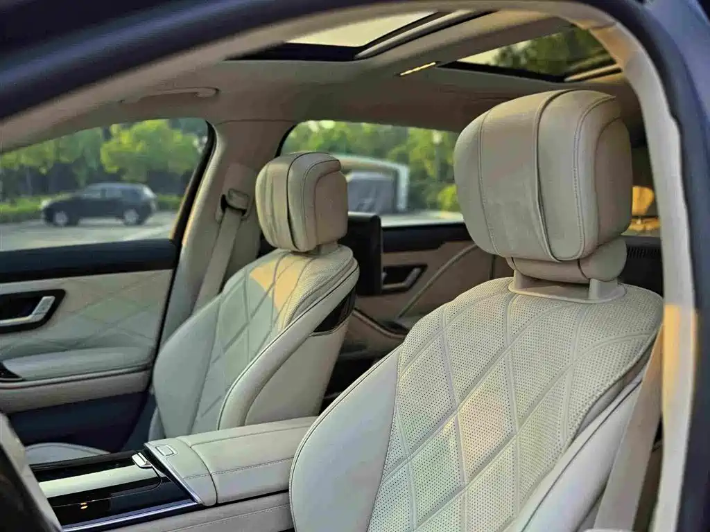 Mercedes-Benz Maybach S-Class 2021 — фото 13