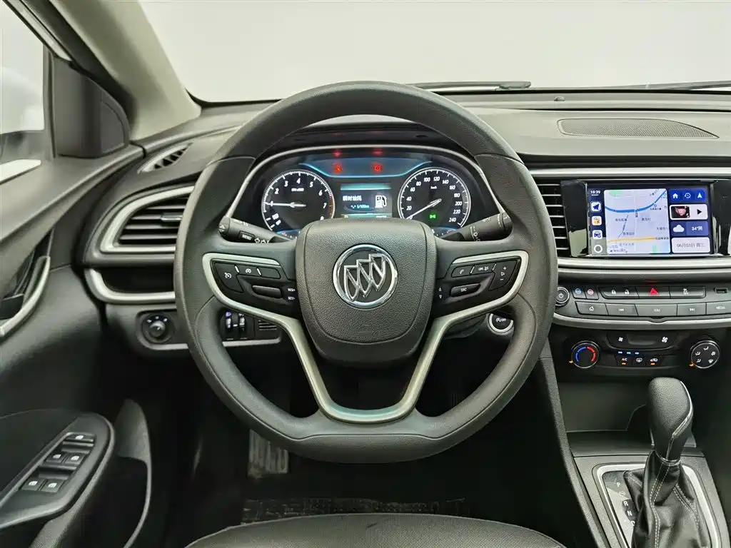 Buick Excelle 2021 — фото 11