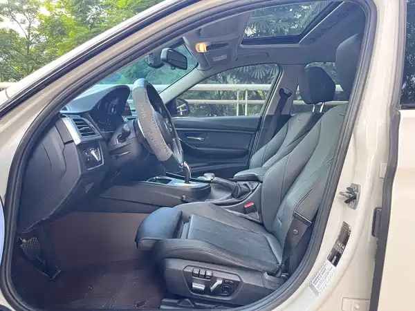 BMW 3 Series 2019