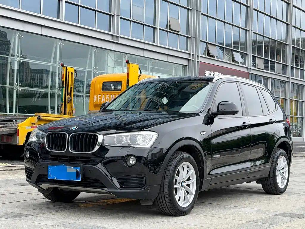 BMW X3 2016 — фото 1