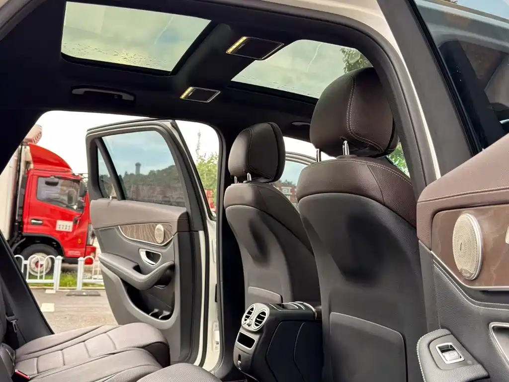 Mercedes-Benz GLC 2020