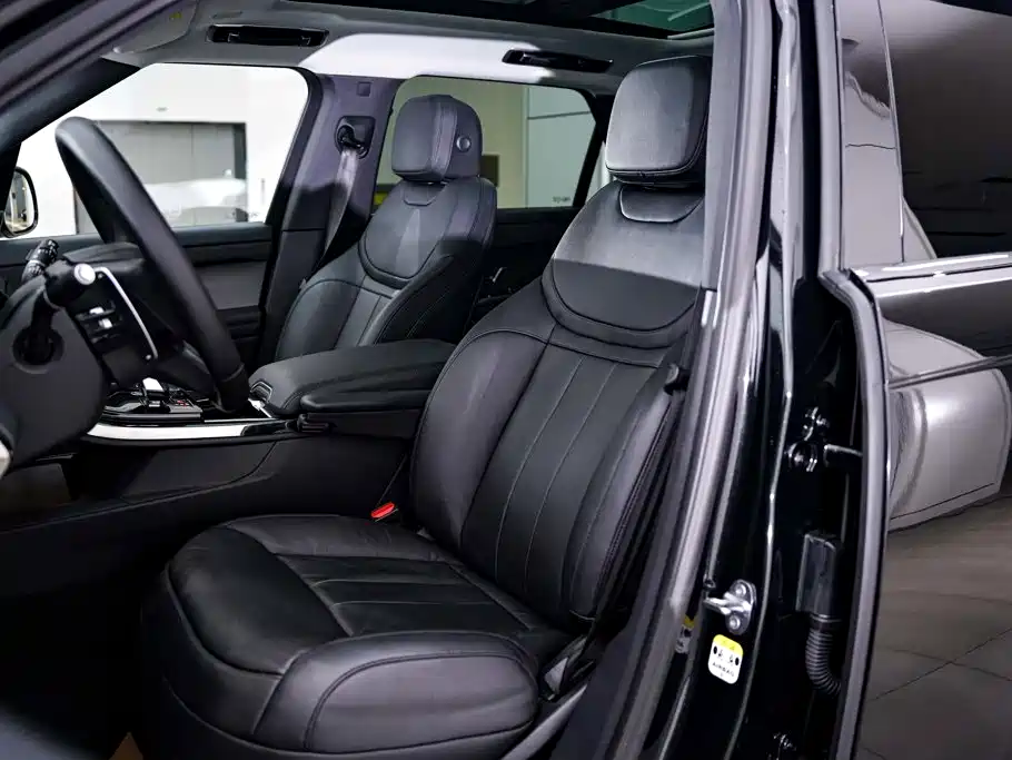 Land Rover Range Rover Sport 2024 — фото 19
