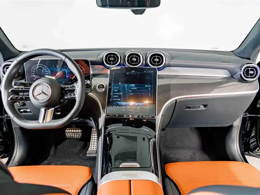 Mercedes-Benz GLC Coupe 2024 — фото 12