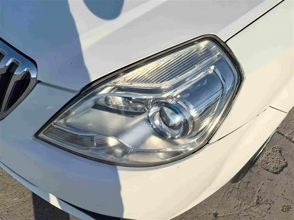 Buick Excelle 2015 — фото 14