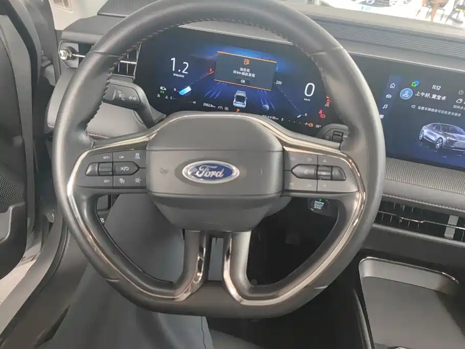 Ford Mondeo 2023 — фото 15
