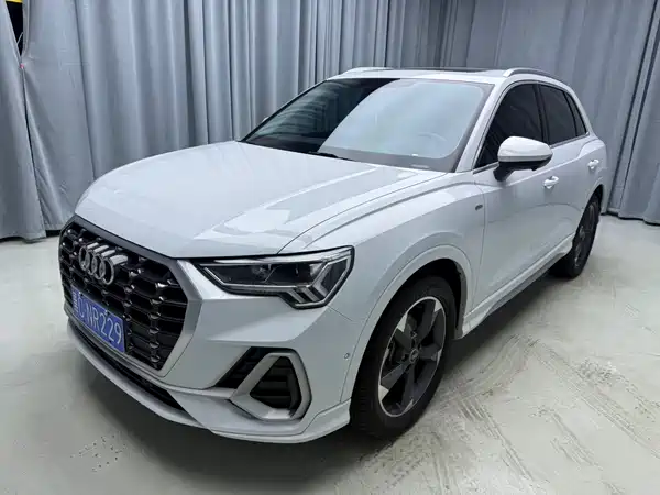 Audi Q3 2023