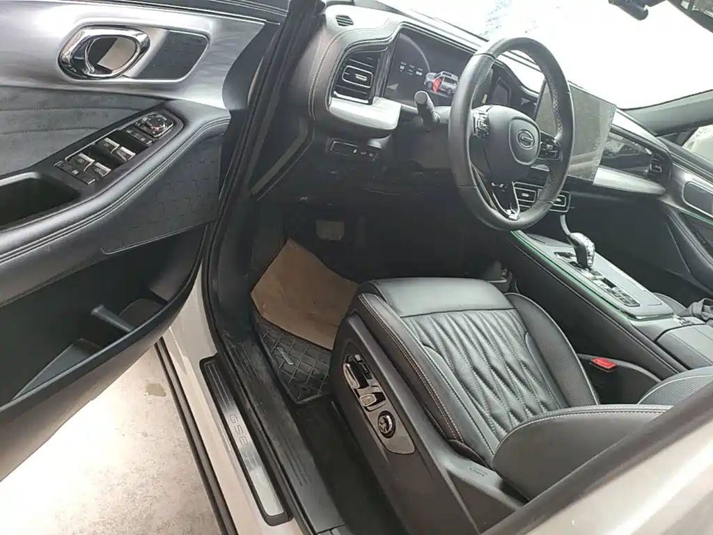 GAC Trumpchi GS8 2023 — фото 16