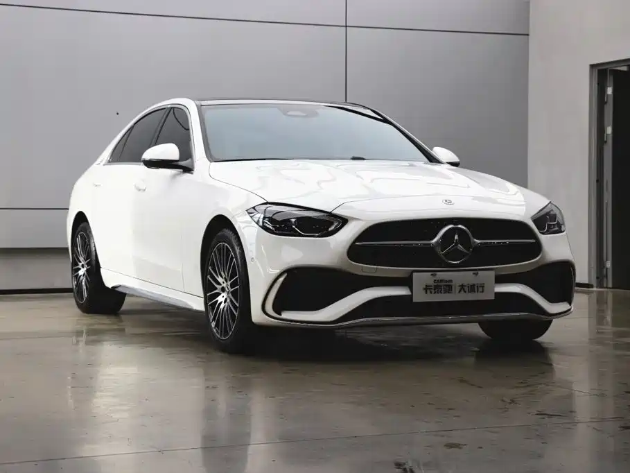 Mercedes-Benz C-Class 2025 — фото 30