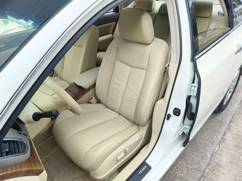 Nissan Teana 2011 — фото 17