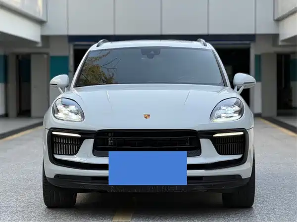 Porsche Macan 2023