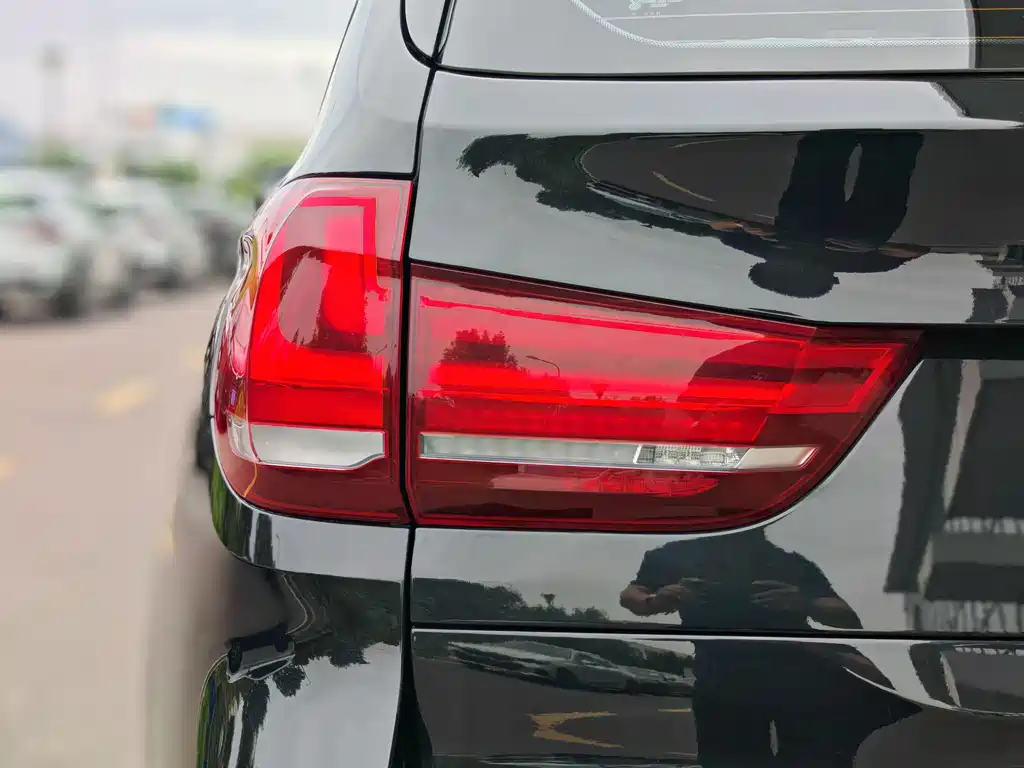 BMW X5 2018 — фото 10