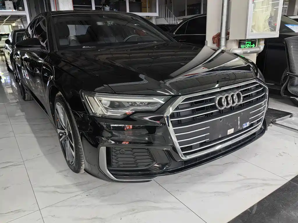 Audi A6L 2022 — фото 2