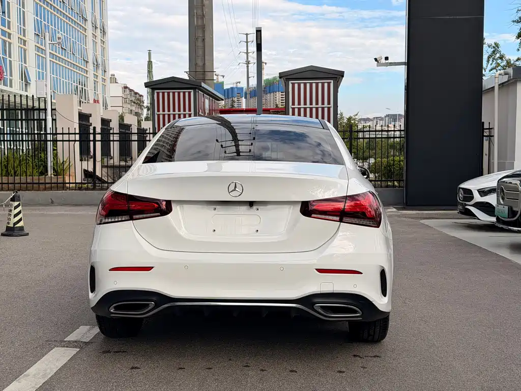 Mercedes-Benz A-Class 2021 — фото 9