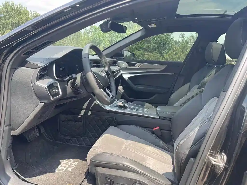 Audi A6L 2023