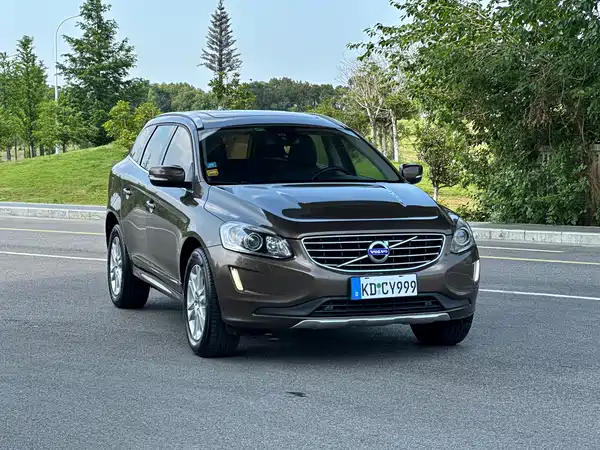 Volvo XC60 2015