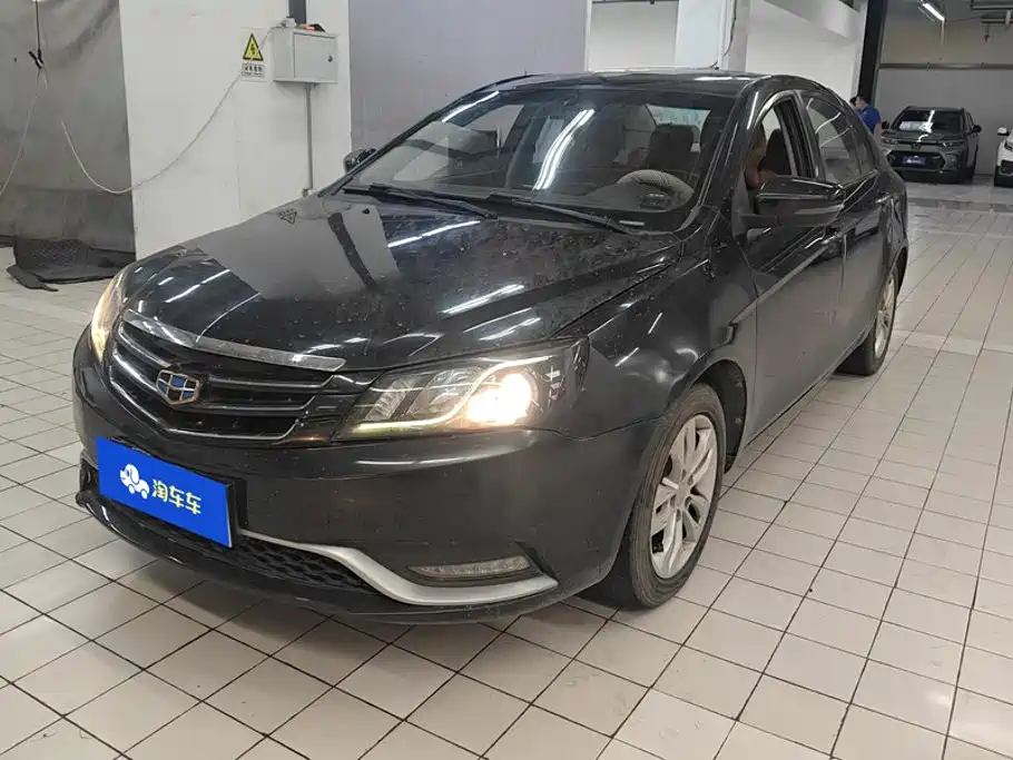 Geely Emgrand 2015