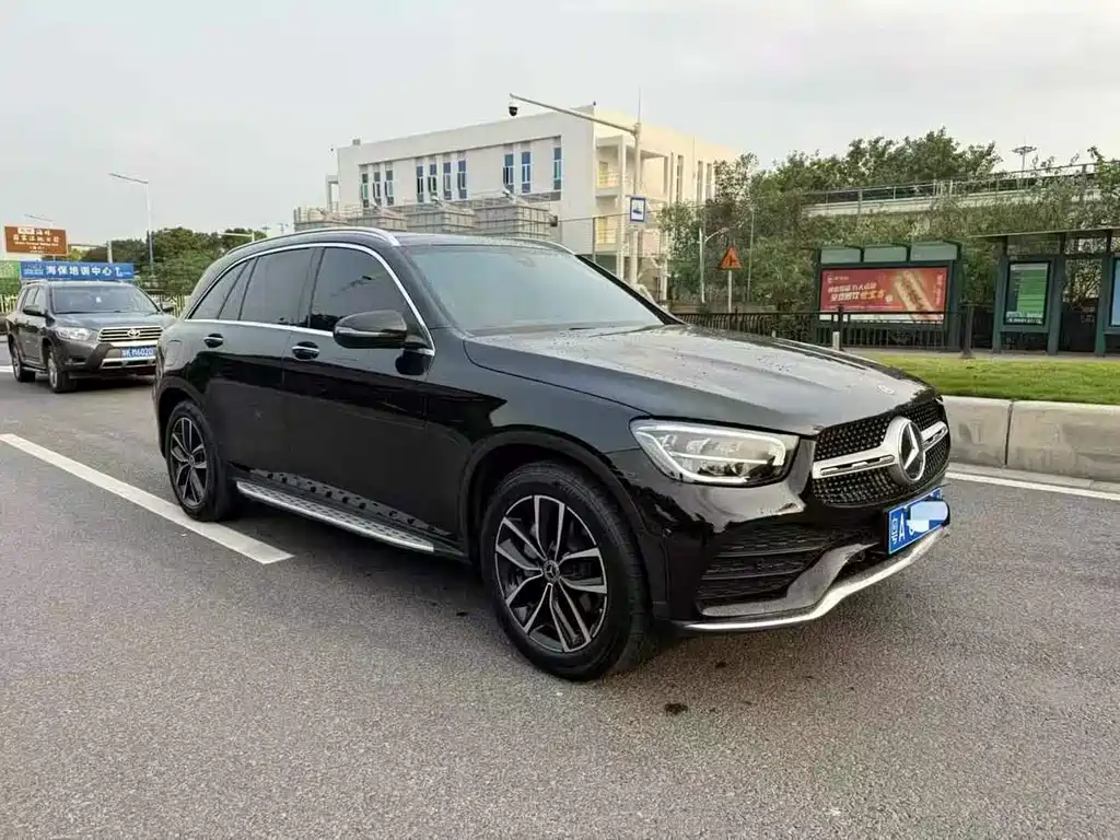 Mercedes-Benz GLC 2021 — фото 4