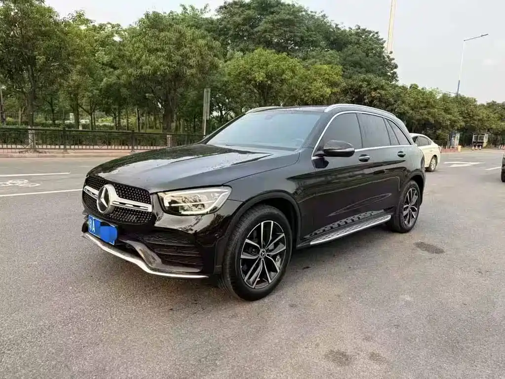 Mercedes-Benz GLC 2021 — фото 1