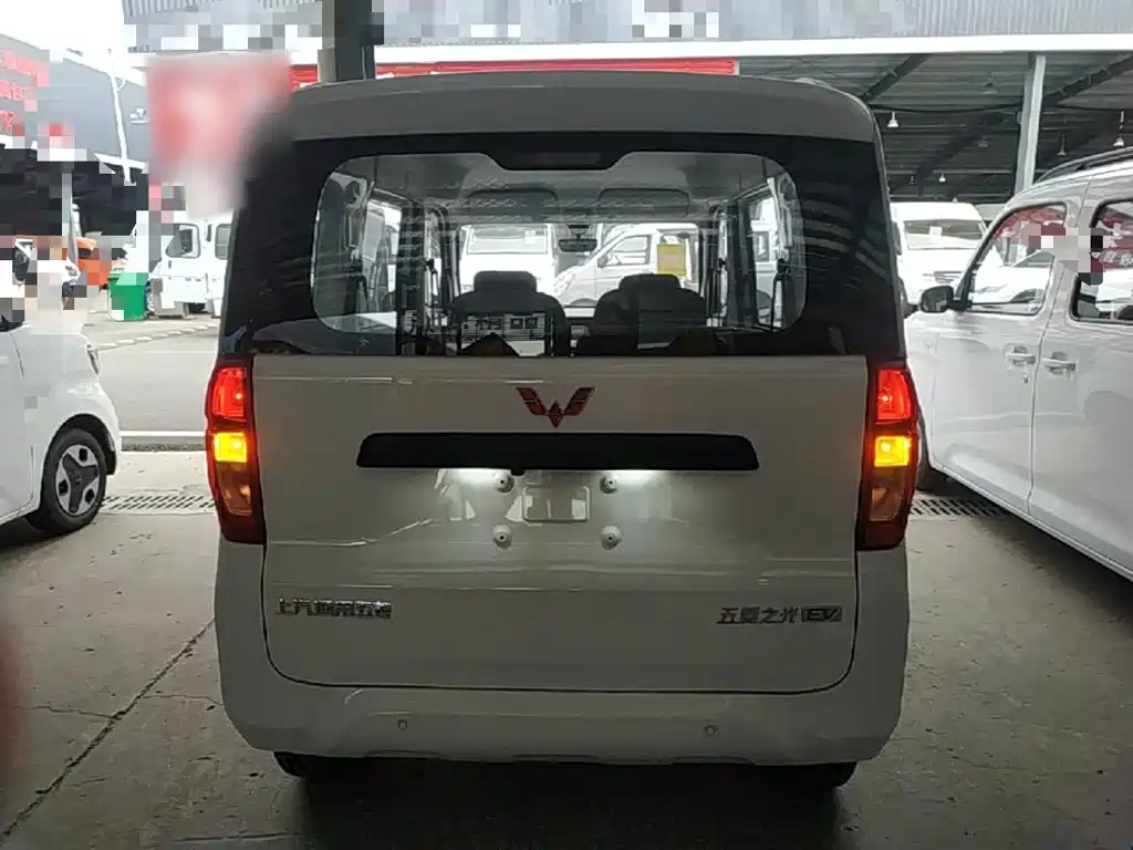 Wuling Zhiguang EV 2026 — фото 6