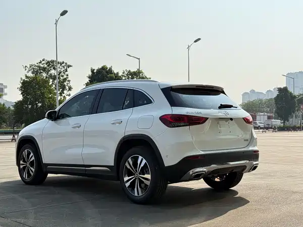Mercedes-Benz GLA 2022