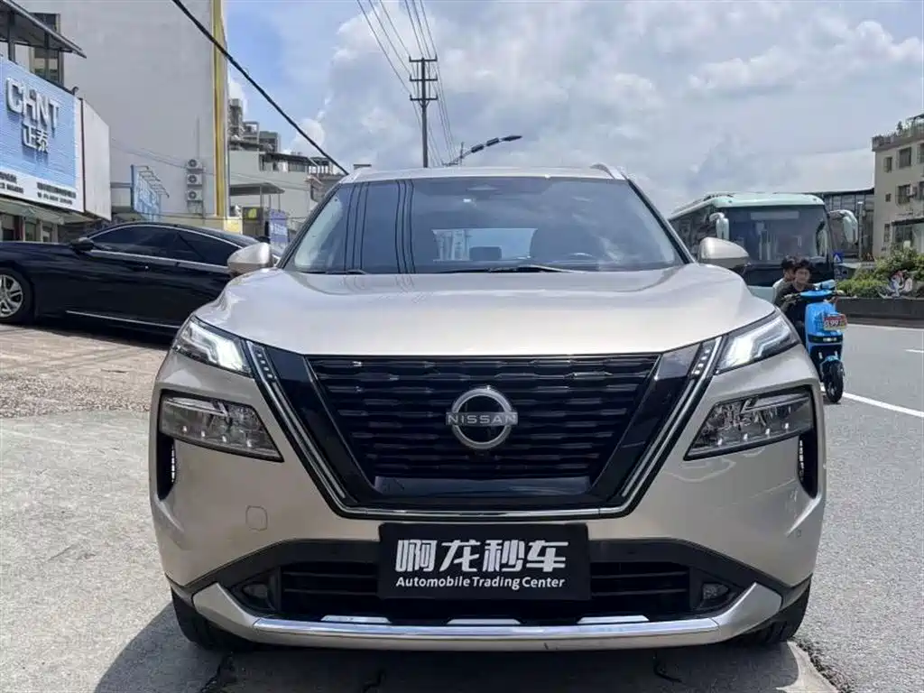 Nissan X-Trail 2023 — фото 2