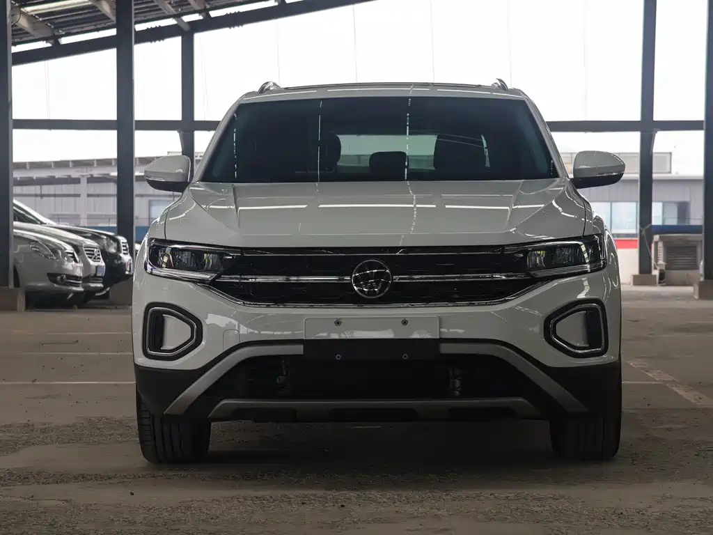 Volkswagen T-Roc 2023