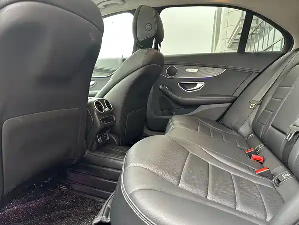 Mercedes-Benz C-Class 2020
