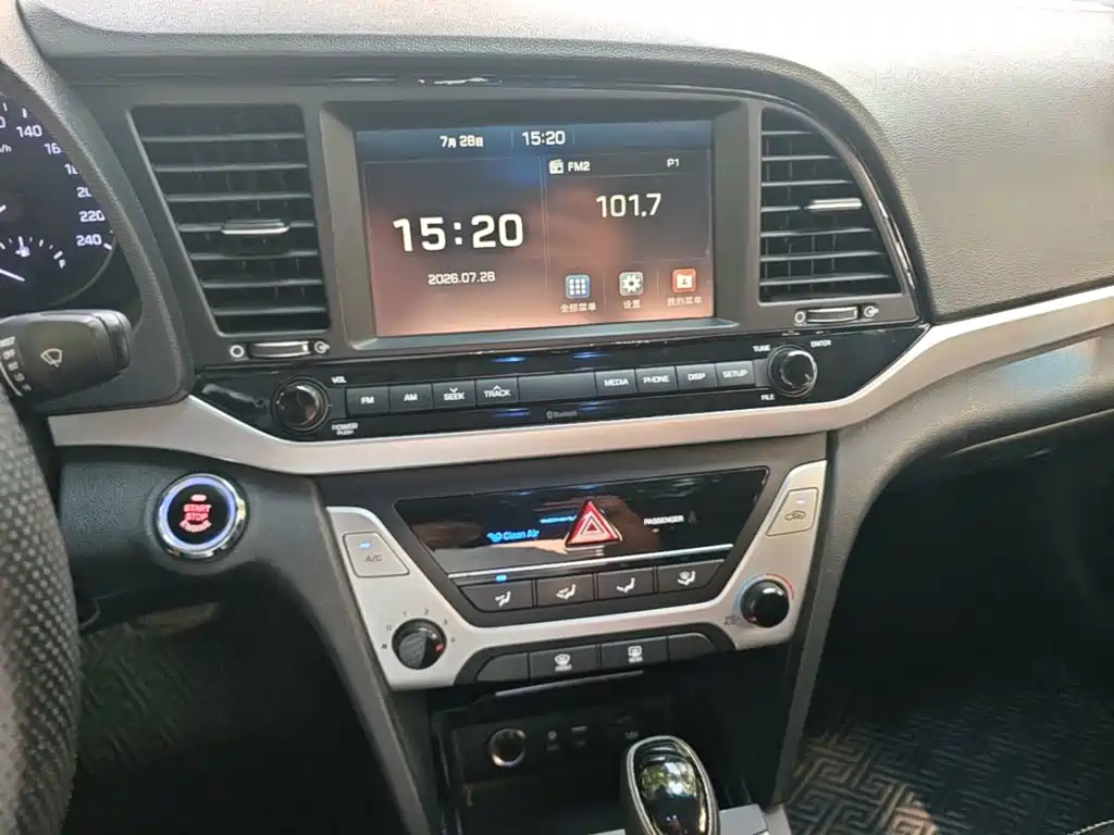 Hyundai Celesta 2016 — фото 13