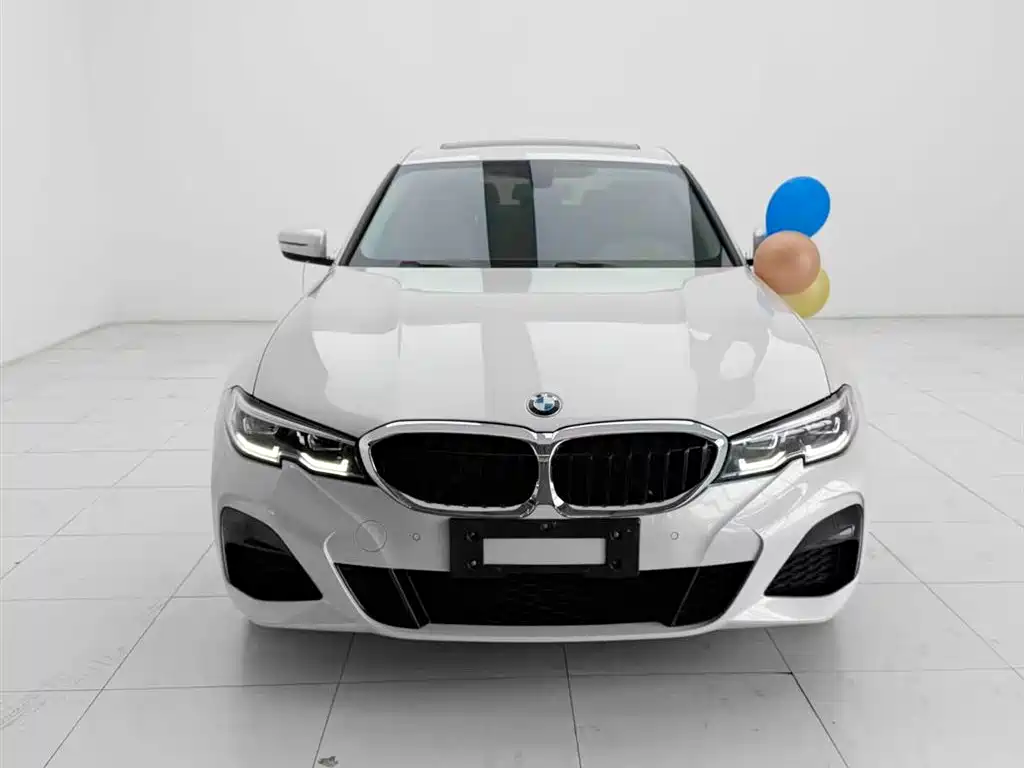 BMW 3 Series 2022