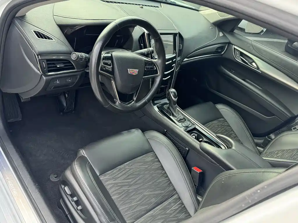 Cadillac ATS-L 2017 — фото 12