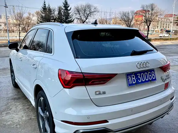 Audi Q3 2022