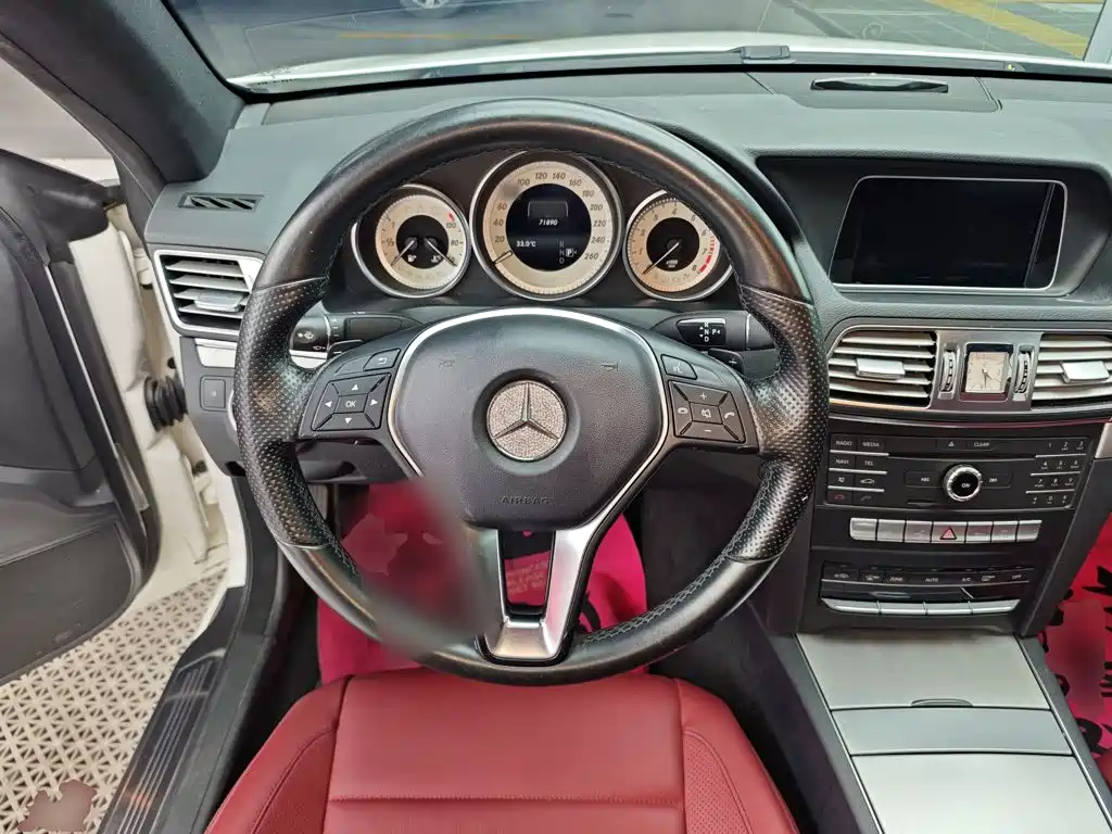 Mercedes-Benz E-Class 2015 — фото 11