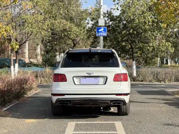 Bentley Bentayga 2016