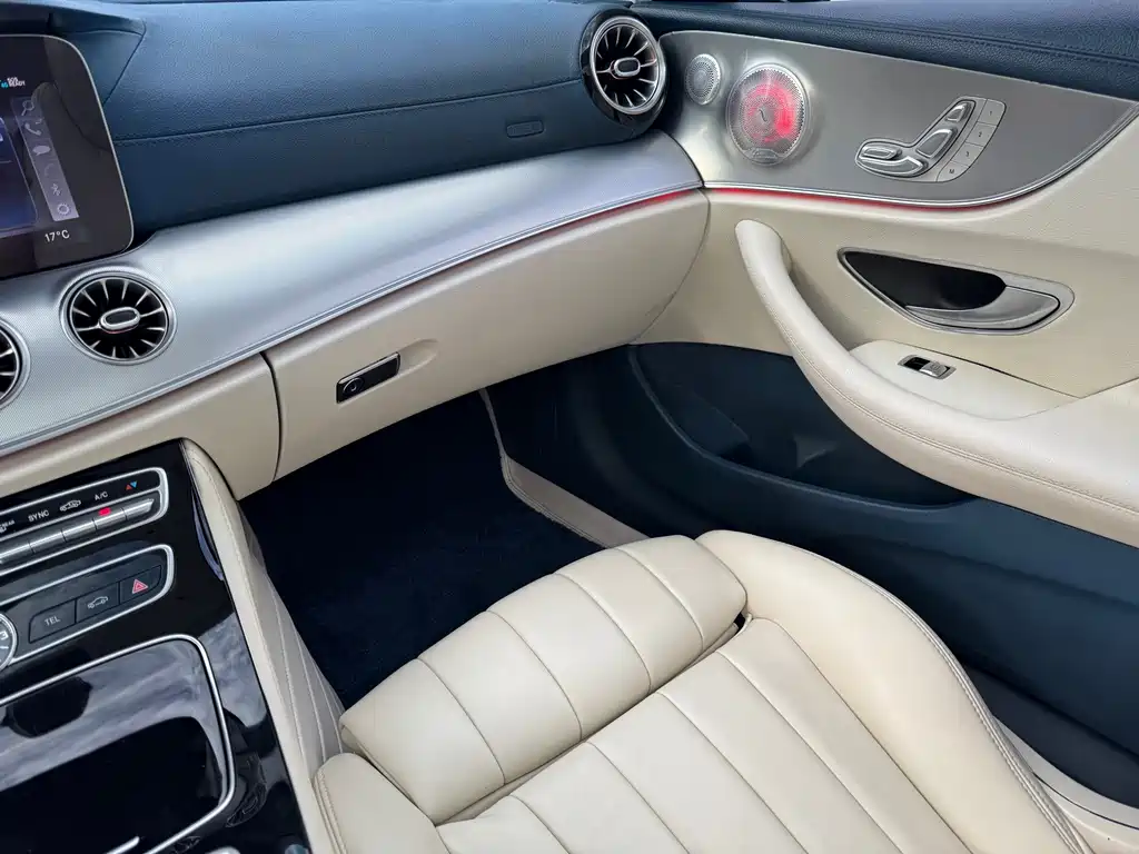 Mercedes-Benz E-Class 2020 — фото 12