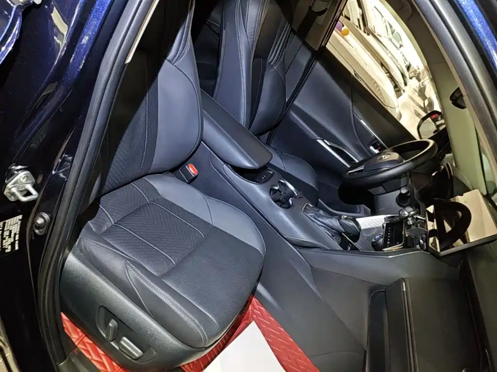 Toyota Harrier 2022 — фото 25