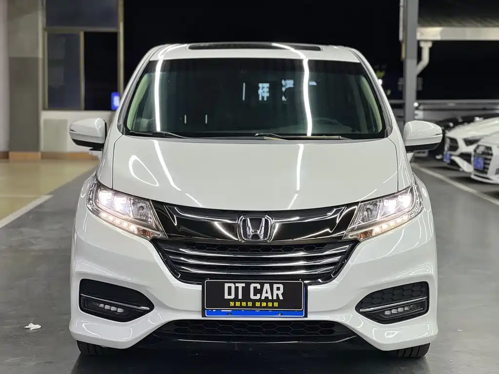 Honda Odyssey 2019 — фото 5