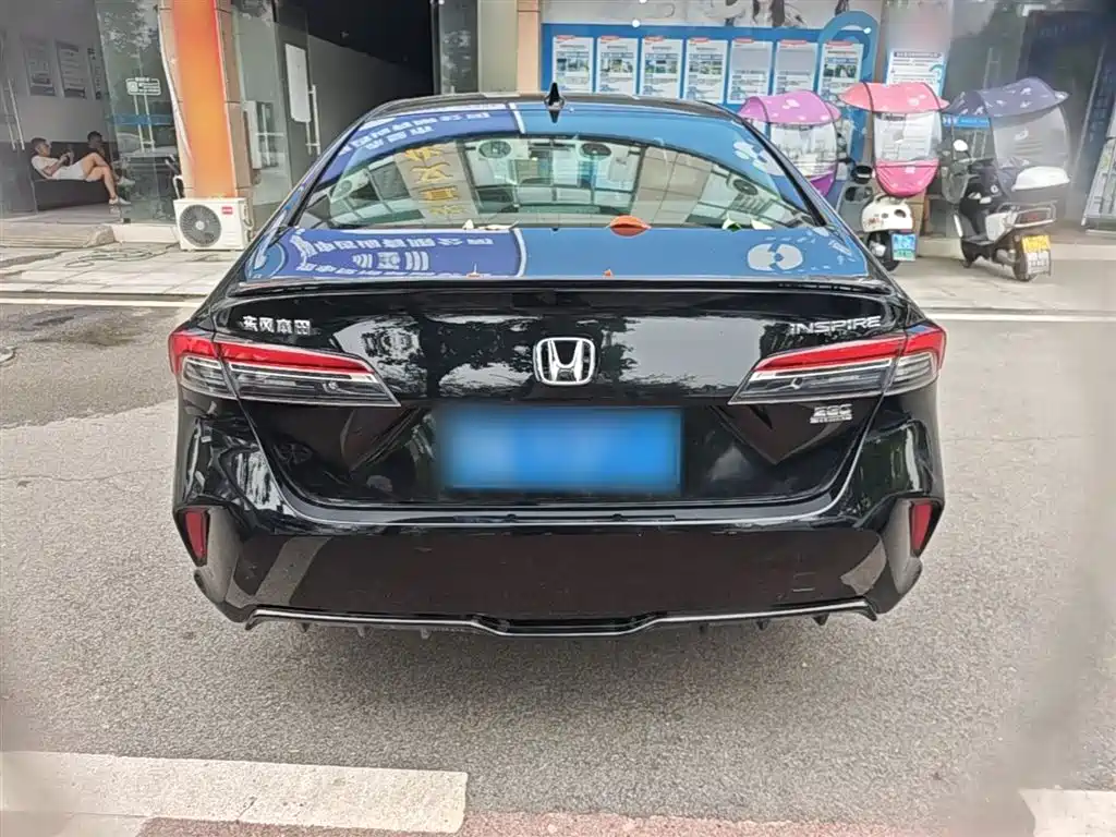 Honda Inspire 2023 — фото 6